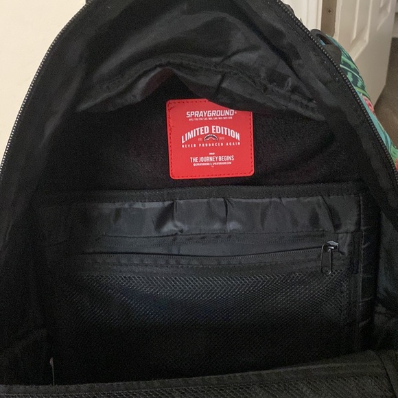 Sprayground RUNNIN WILD limited edition backpack - Picture 6 of 6